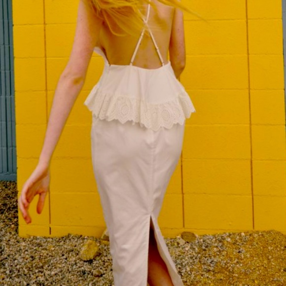 THE JETSET DIARIES AFTER FOREVER MAXI DRESS WHITE COTTON SEXY BACK EYELET DETAIL - Picture 4 of 16